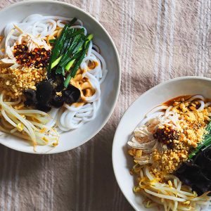 Alternative view of Yunnan Rice Noodles (Crossing the Bridge Noodles, Mixian, Mifen)